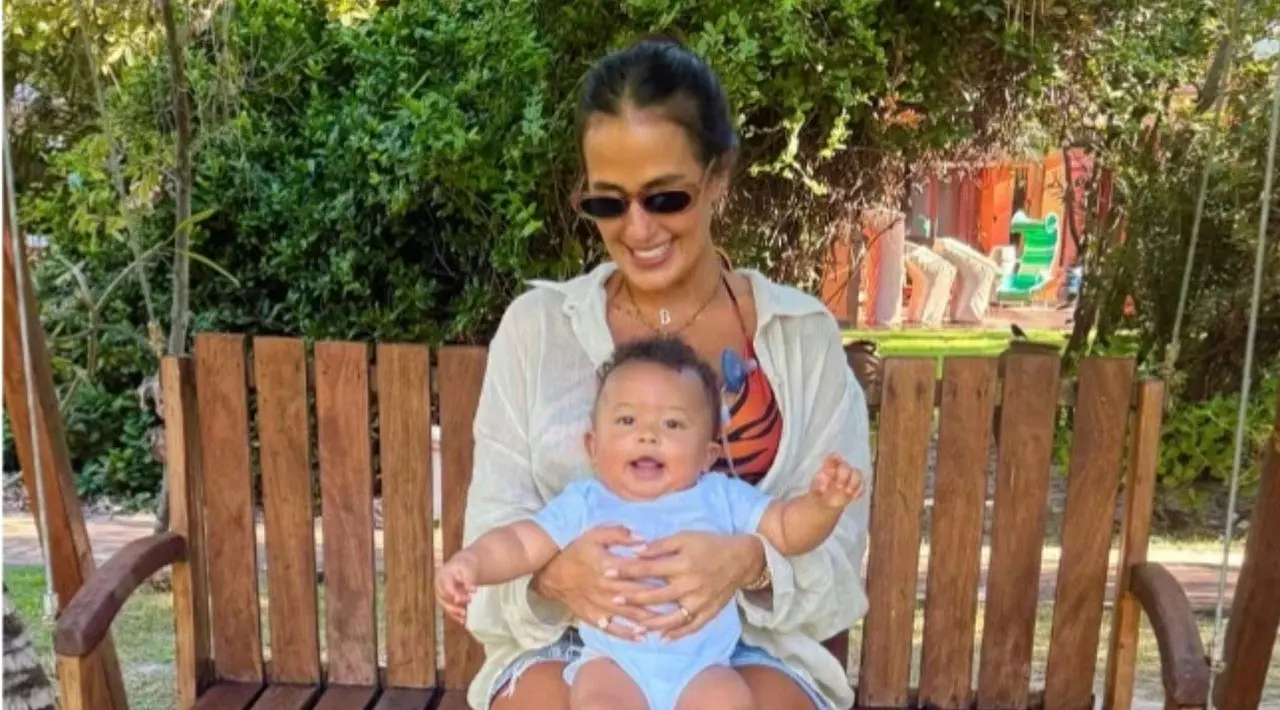 Carol Peixinho e Bento - Instagram