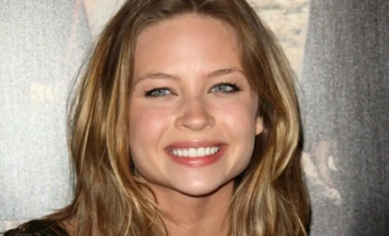 Daveigh Chase - DFree / Shutterstock.com