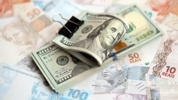 dólar e real