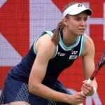 Rybakina avança em Londres ao superar Maria com domínio e mira preparativos para Wimbledon