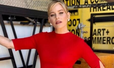 Elizabeth Banks- instagram/elizabethbanks