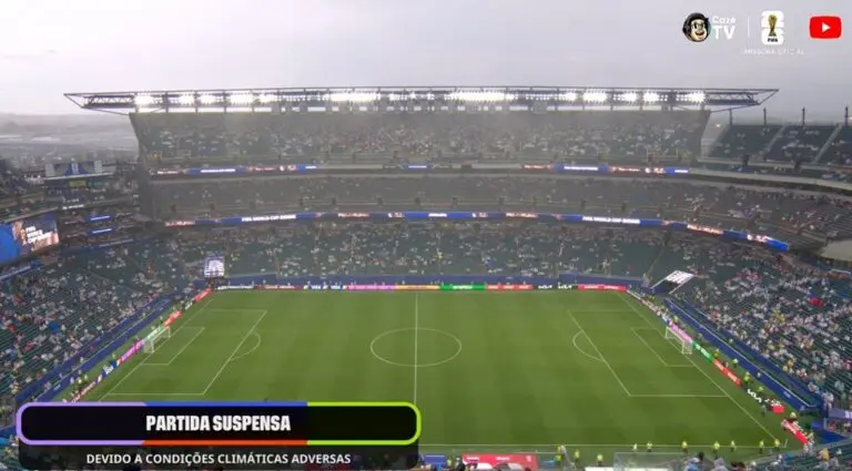 Estádio neste momento frança x Iraque - CazéTV