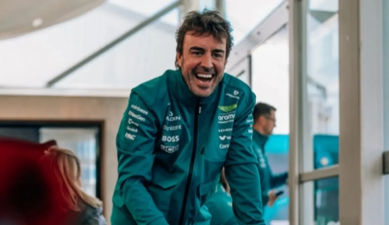 Fernando Alonso - Instagarm/astonmartinf1
