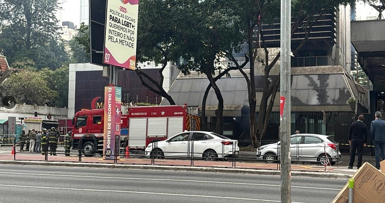 Fogo em prédio na Avenida Paulista - Internauta Maria