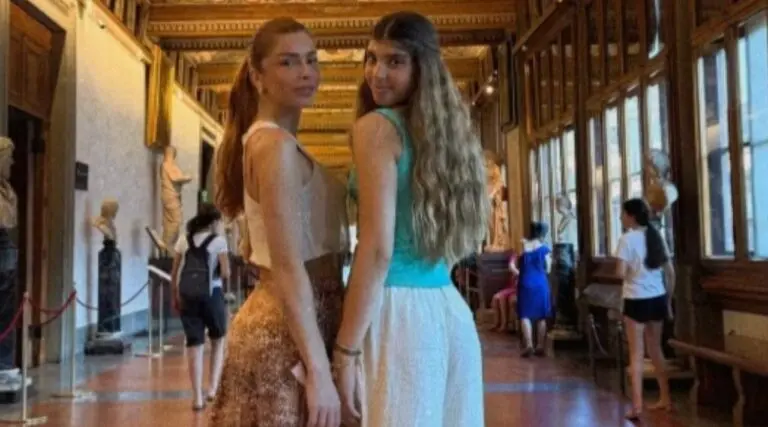 Grazi Massafera posa com a filha - Instagram