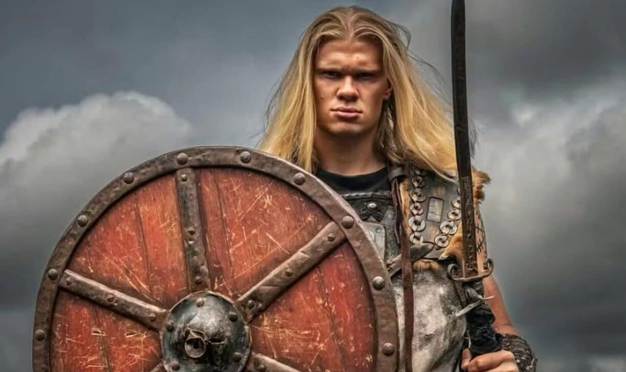 Haaland posa como viking