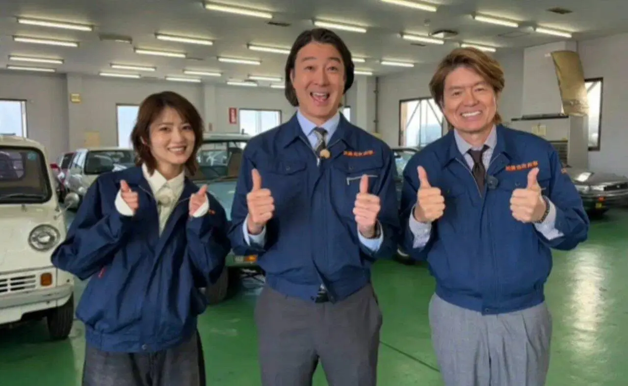 Hiroji Kato restaura Honda S600 - Reprodução/ Tv Gokuraku Tombo