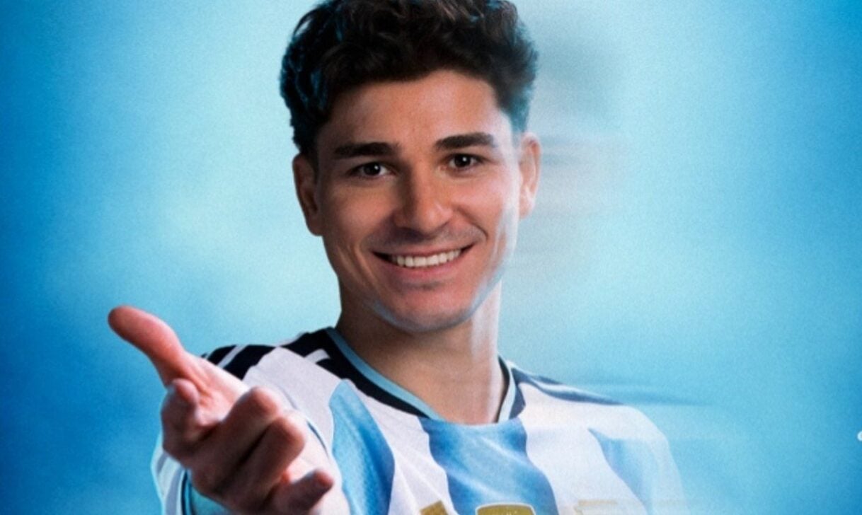 Julian Alvarez - @juliaanalvarez
