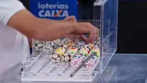 Resultado da Loteria Federal 6077 revela bilhetes premiados no sorteio desta quinta