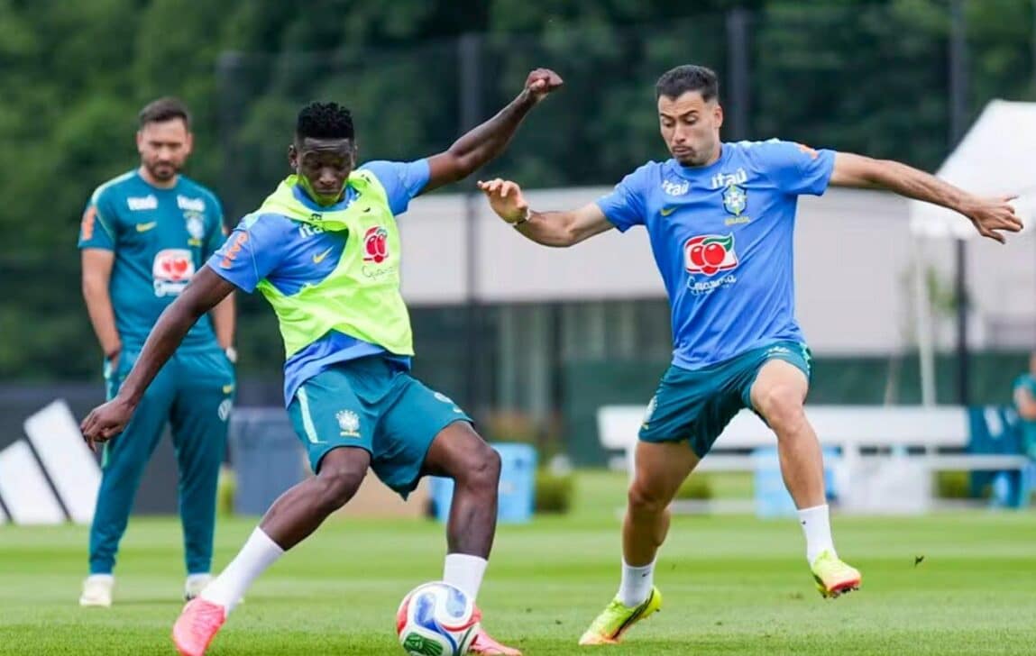 Luiz Henrique e Gabriel Martinelli - Rafael Ribeiro/CBF