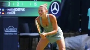 Marta Kostyuk bat Elina Svitolina et se qualifie pour les demi-finales de Roland Garros