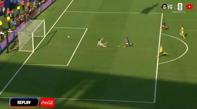 Mbappe impedido 2 - CazéTV