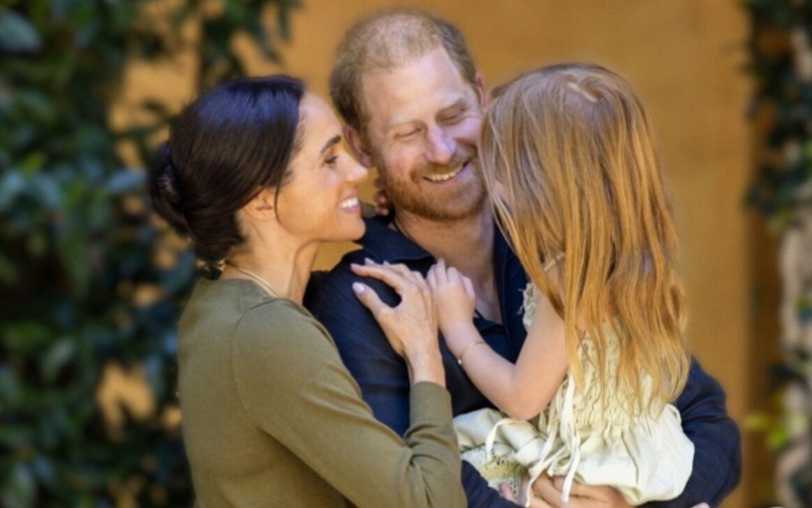 Meghan, Harry e a filha - Instagram/meghan
