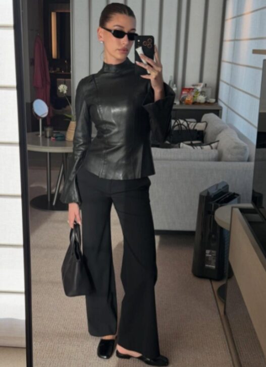 Mule, calça e casaco- Instagram/@linda.sza