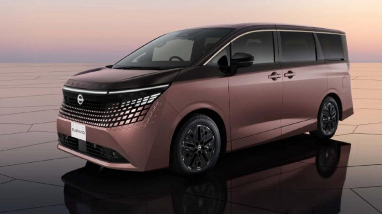 Nissan Elgrand - Divulgação/ Nissan