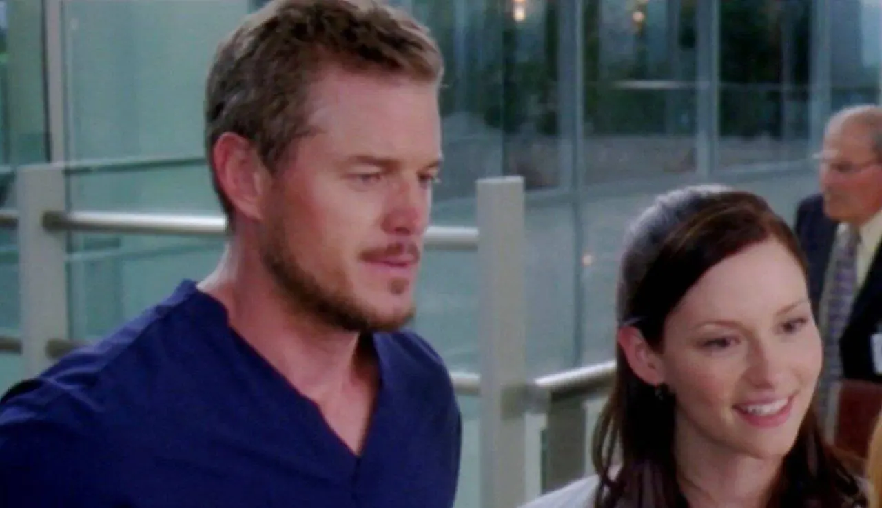 Personagens da Série Grey's Anatomy Mark Sloan e Lexi Grey - Reprodução