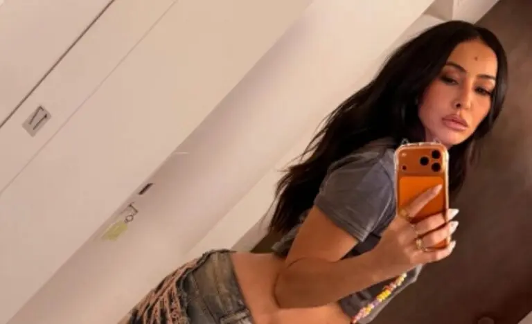 Sabrina Sato
