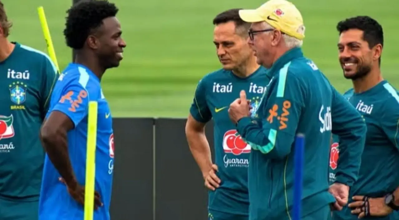 Seleção Brasileira treinando - Photo: Reprodução/TV Globo