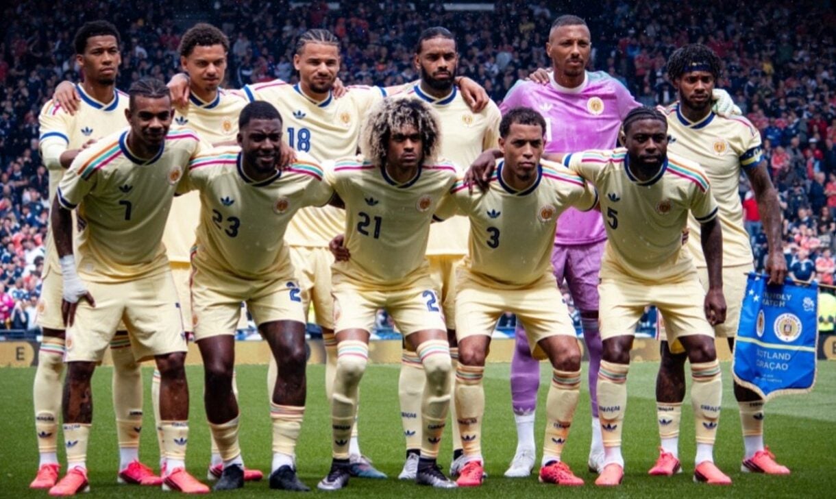 Seleção de Curaçao - x/@TheBlueWaveFFK