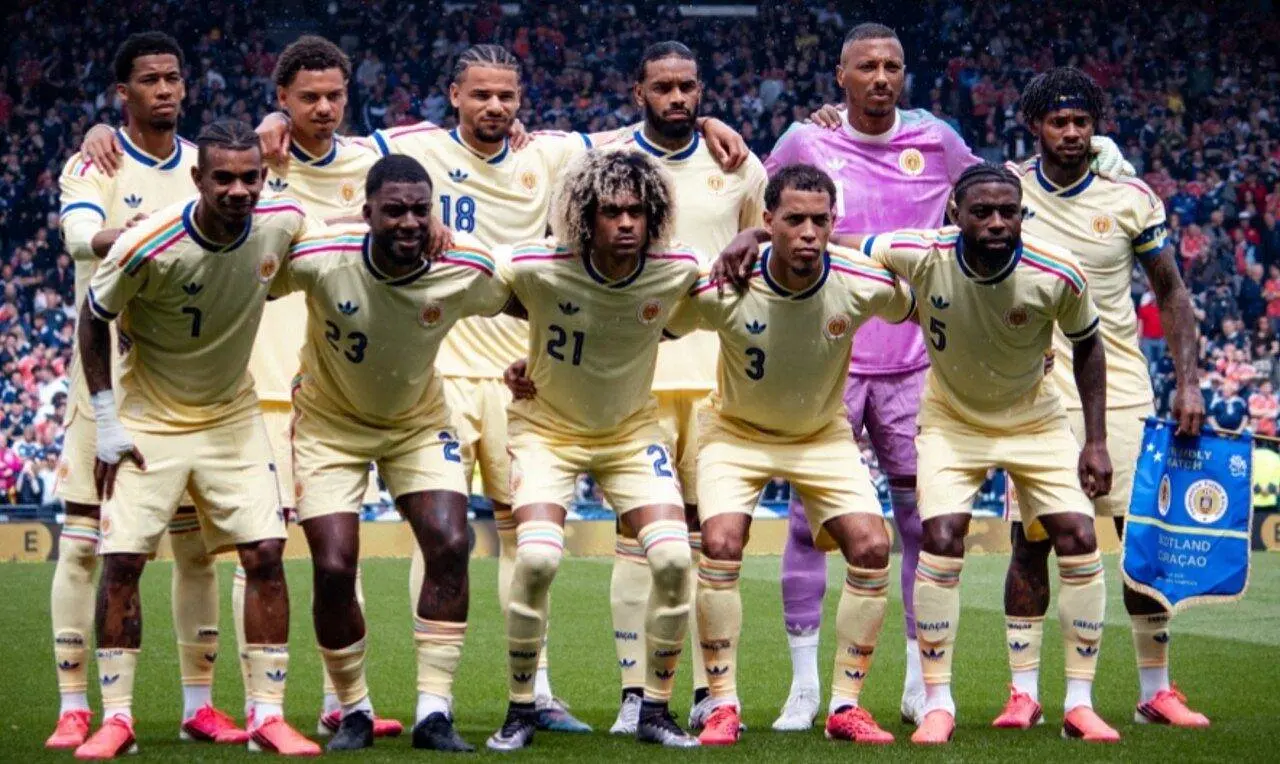Seleção de Curaçao - x/@TheBlueWaveFFK