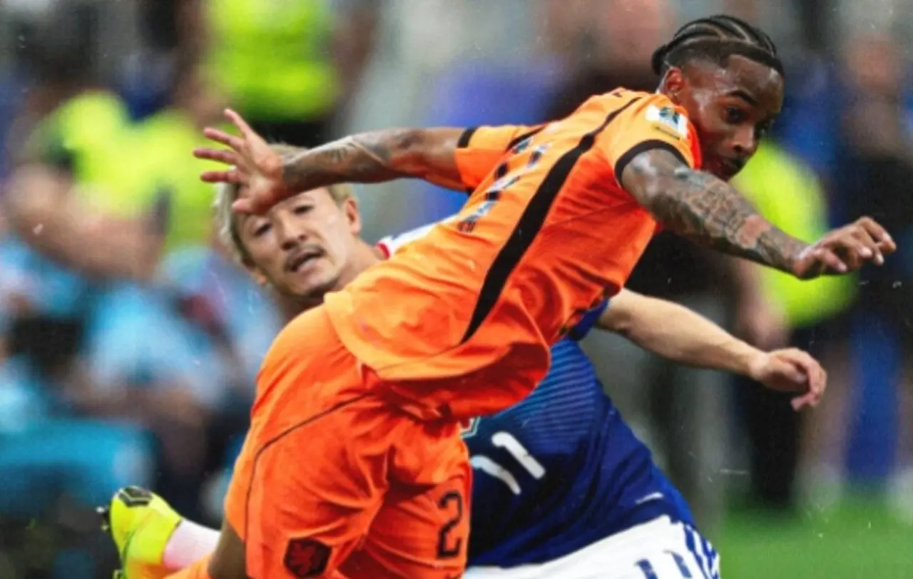 Seleção do Japão x Holanda - x/@OnsOranje
