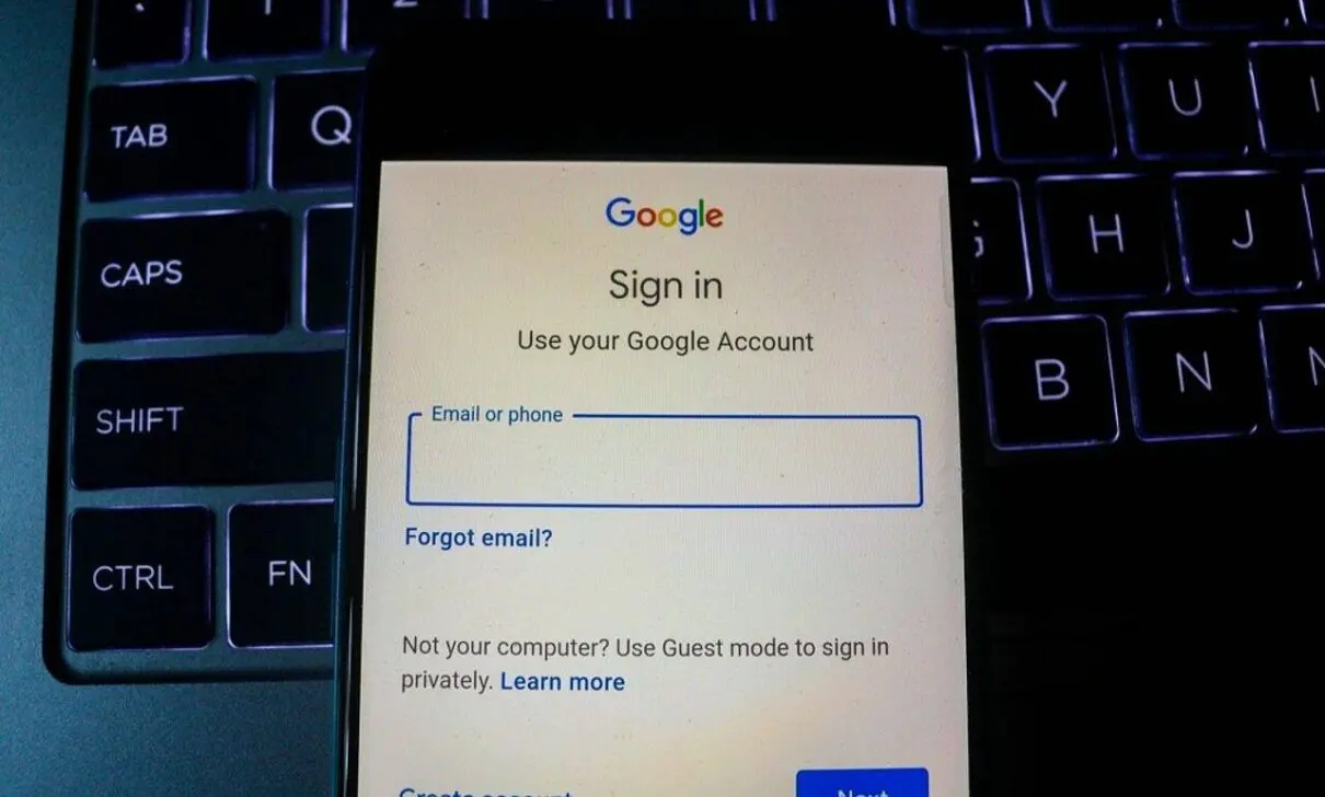 Leer hoe u wachtwoorden kunt herstellen die zijn opgeslagen op Google: een complete stapsgewijze handleiding voor Android- en iPhone-telefoons