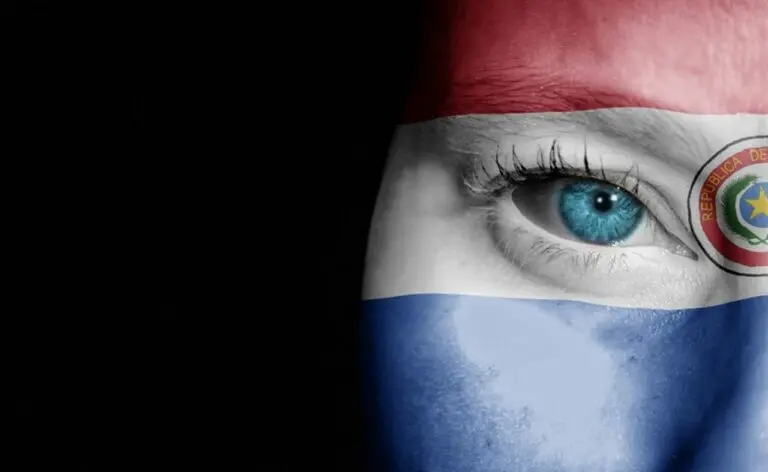 Torcida Paraguai - Tonygers/Istock.com