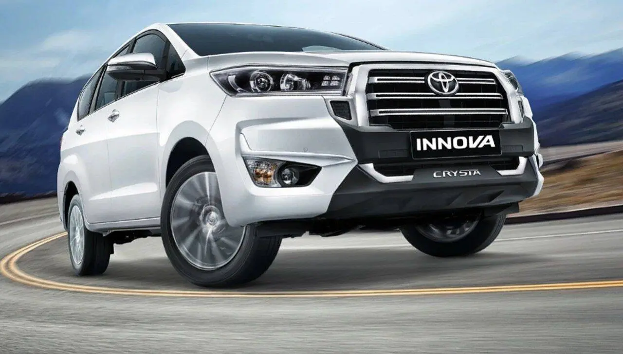 Toyota lansează noul Innova Crysta în India, cu actualizări de design și echipamente