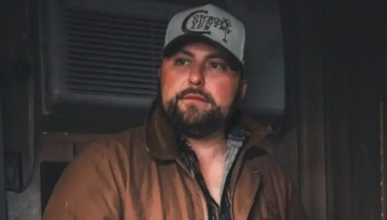 Tyler Farr