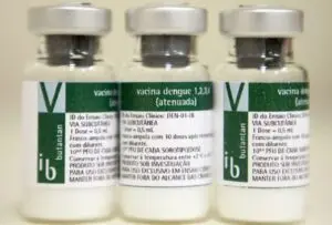 Ministério da Saúde suspende vacina da dengue do Butantan após 42 reações severas e 2 mortes