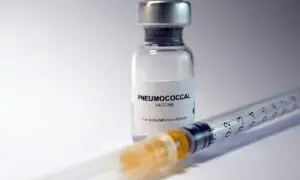 Imunização infantil em Varginha ganha reforço com a nova vacina pneumocócica 20-valente no SUS