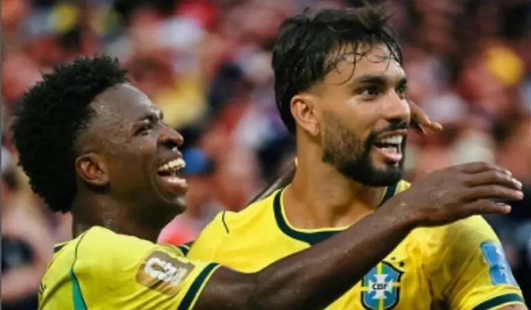 Vinicus Jr e Lucas Paquetá