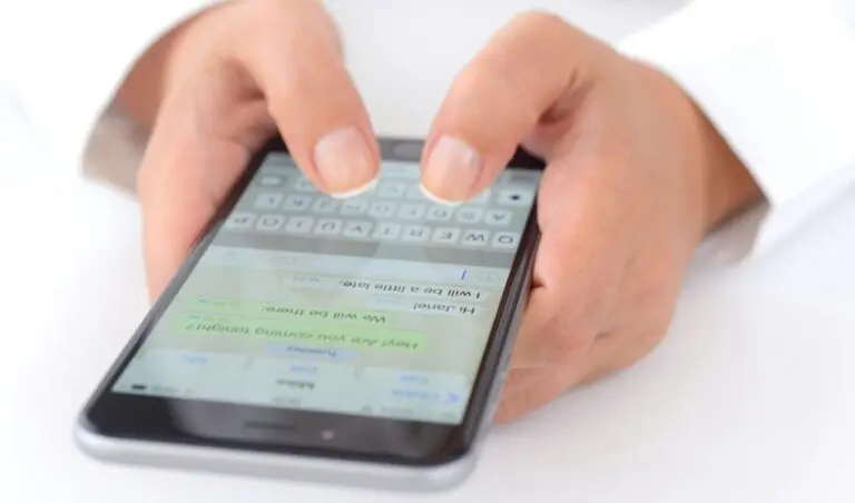 WhatsApp - hocus-focus/Istock.com