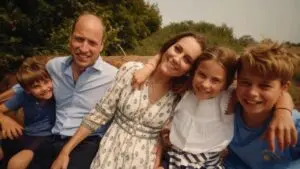 Peraturan diraja British yang ketat mempunyai pengecualian untuk anak-anak William dan Kate
