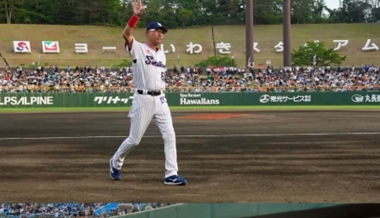 Yakult Swallows