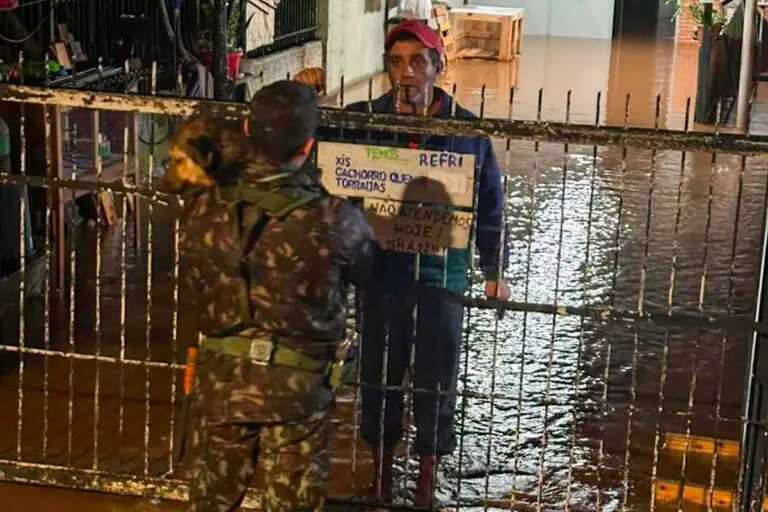Exército atua em municípios afetados por temporais no Rio Grande do Sul