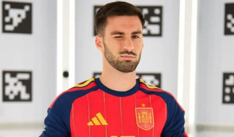 Álex Baena