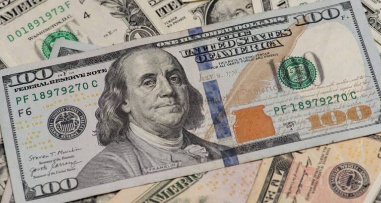 Dólar