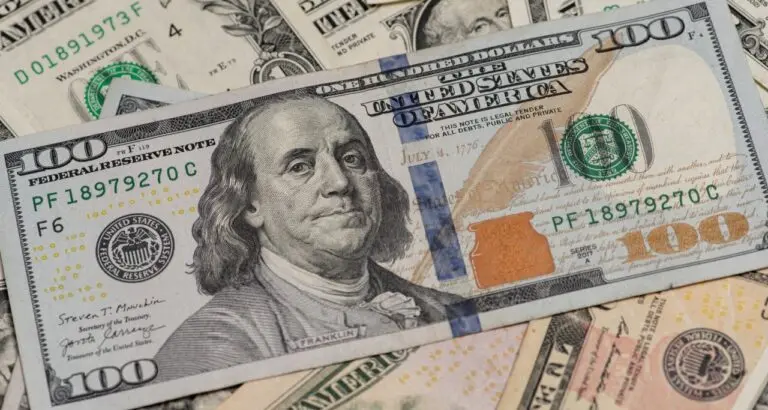 Dólar