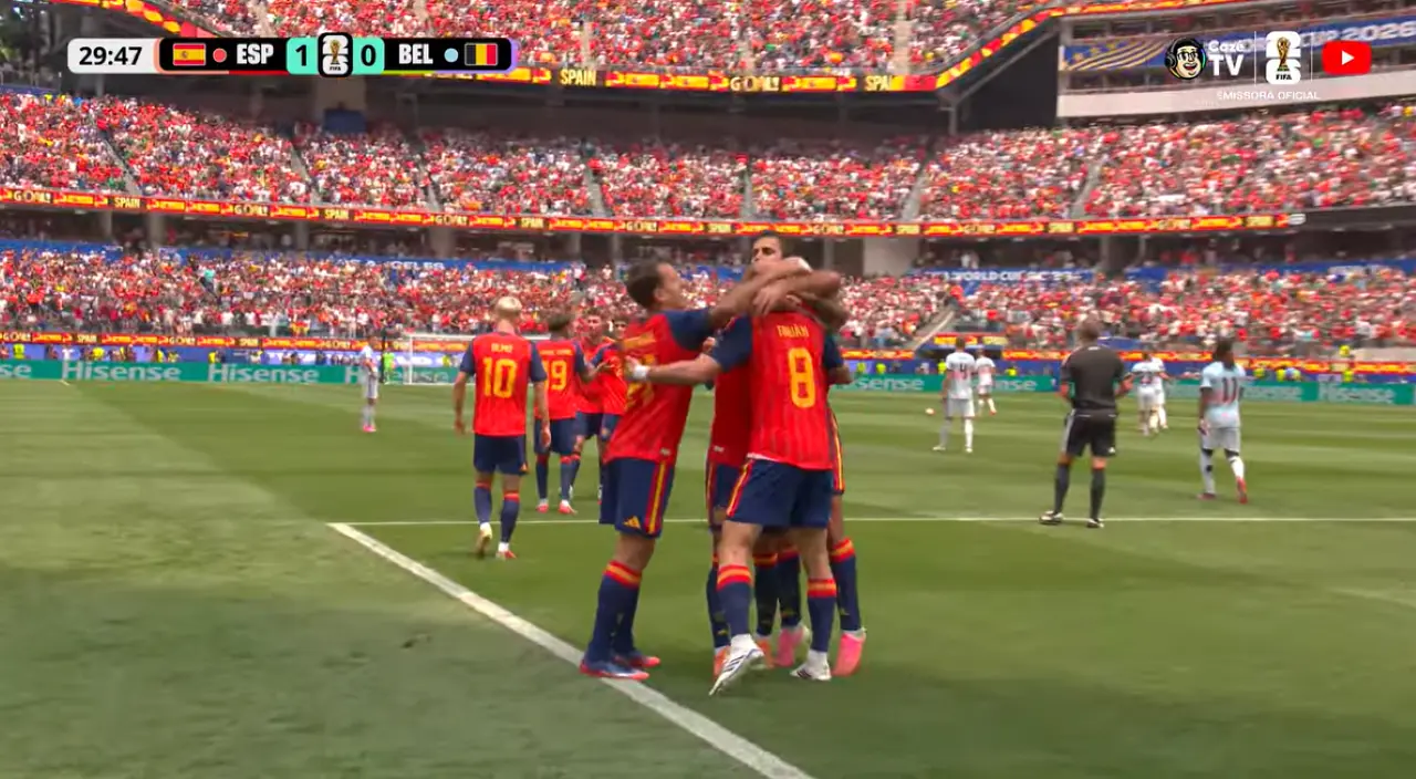 La Spagna segna 1-0 con F&aacute;bian Ruiz