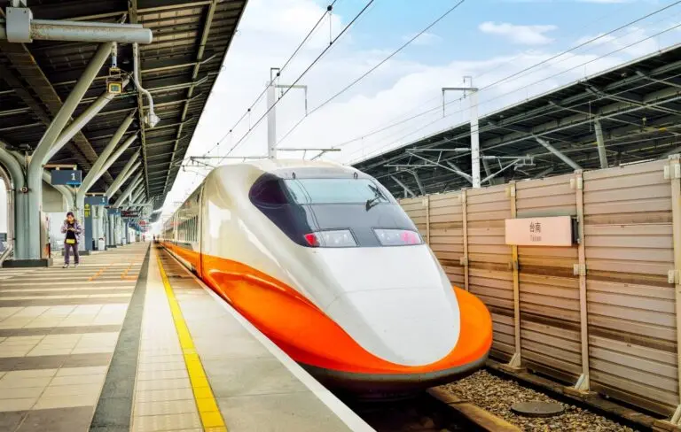 Estação Ferroviária de Alta Velocidade de Tainan