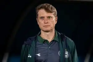 Fernando Seabra detalha por que acordo com o Vasco não se concretizou