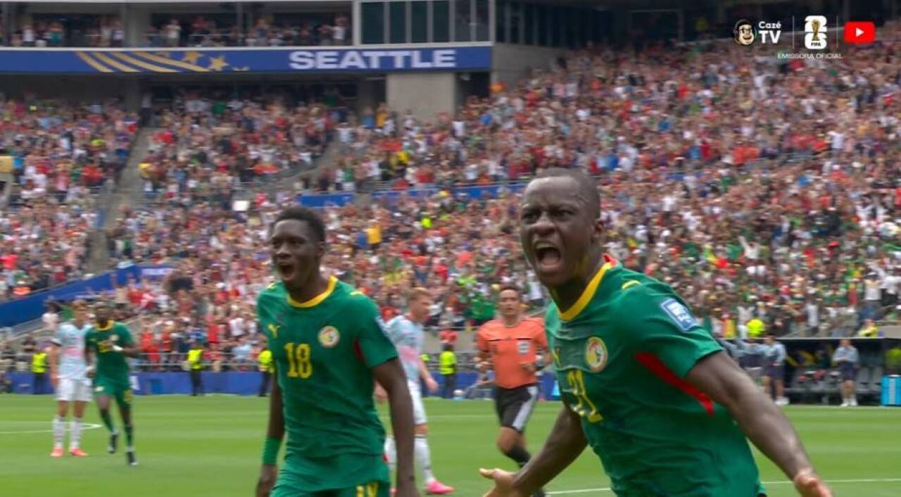 Gol de Diarra da vantagem para Senegal na Copa do Mundo FIFA