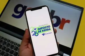 Pagamento de restituição automática do IR por Pix chega a até R$ 1 mil; confira quem tem direito