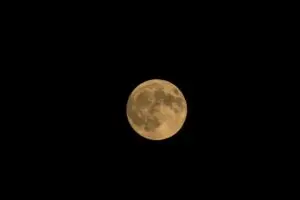 Astronomical phenomenon dyes the Moon red in the skies of Brazil in August 2026