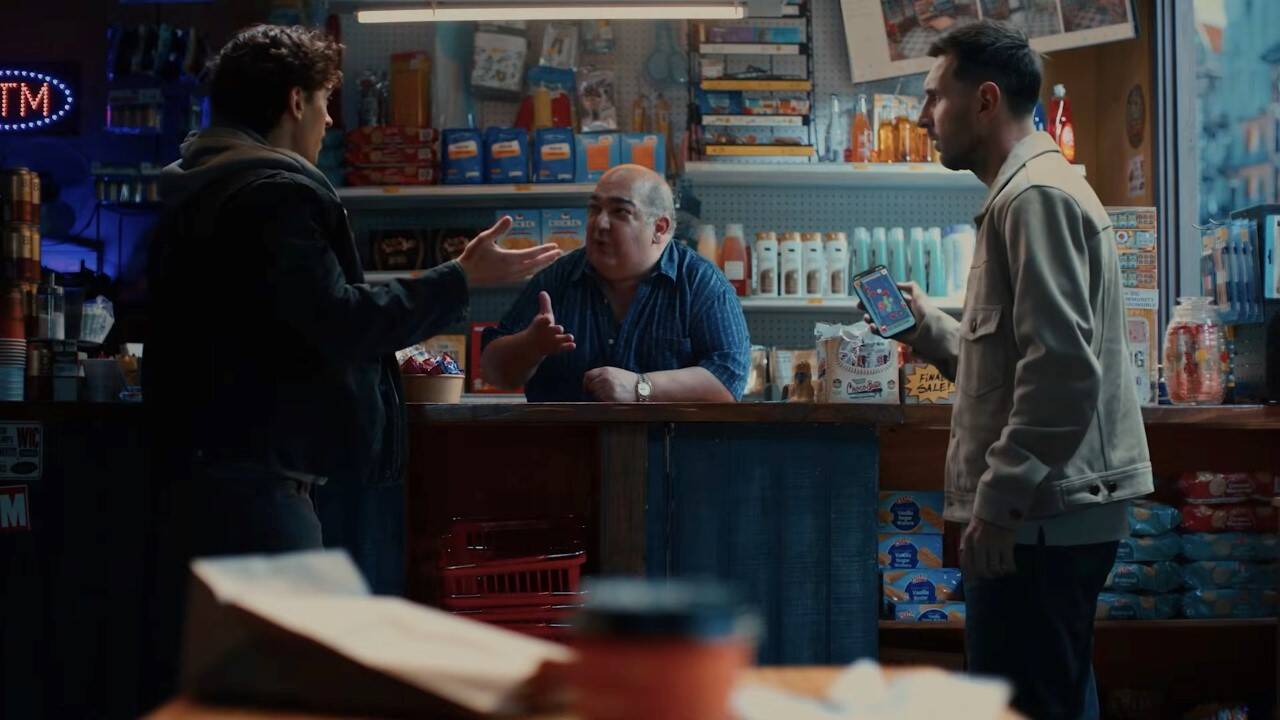 Messi e Peter Parker em cena no Homem Aranha Um Novo Dia