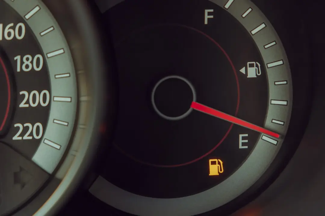 Ponteiro, marcador gasolina