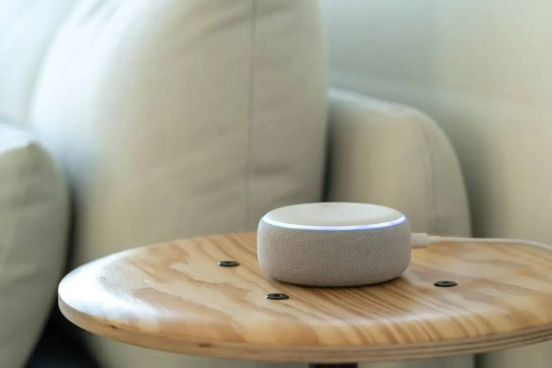 Alexa+ arrive au Brésil plus intelligent grâce à l’IA générative, mais l’assistant peine toujours à prononcer les noms propres