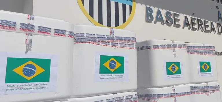 Brasil envia 4,5 toneladas de vacinas para apoio humanitário à Venezuela