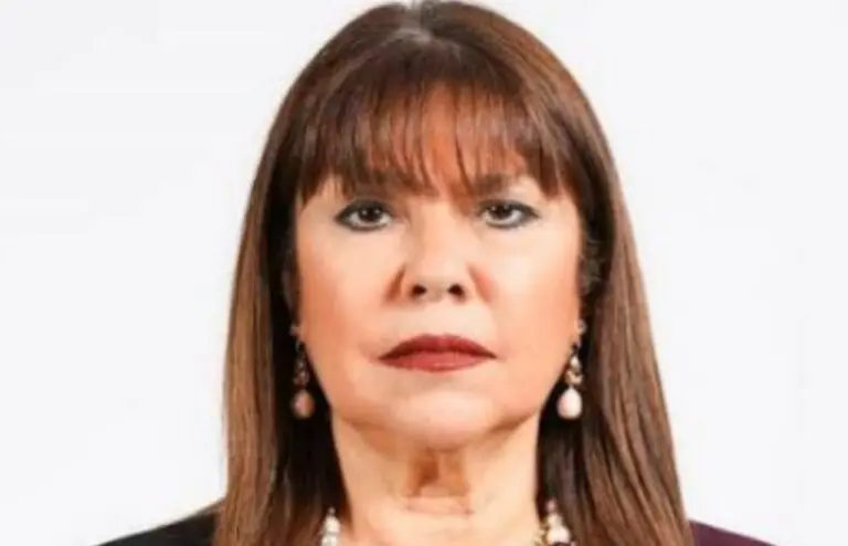 Celeste Amarilla - X